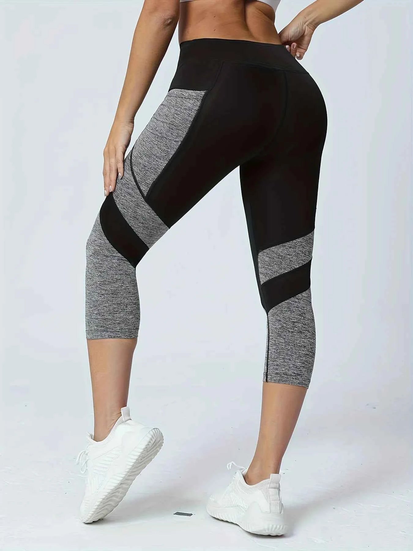 Women's Patchwork Side Pocket Capri Yoga Leggings